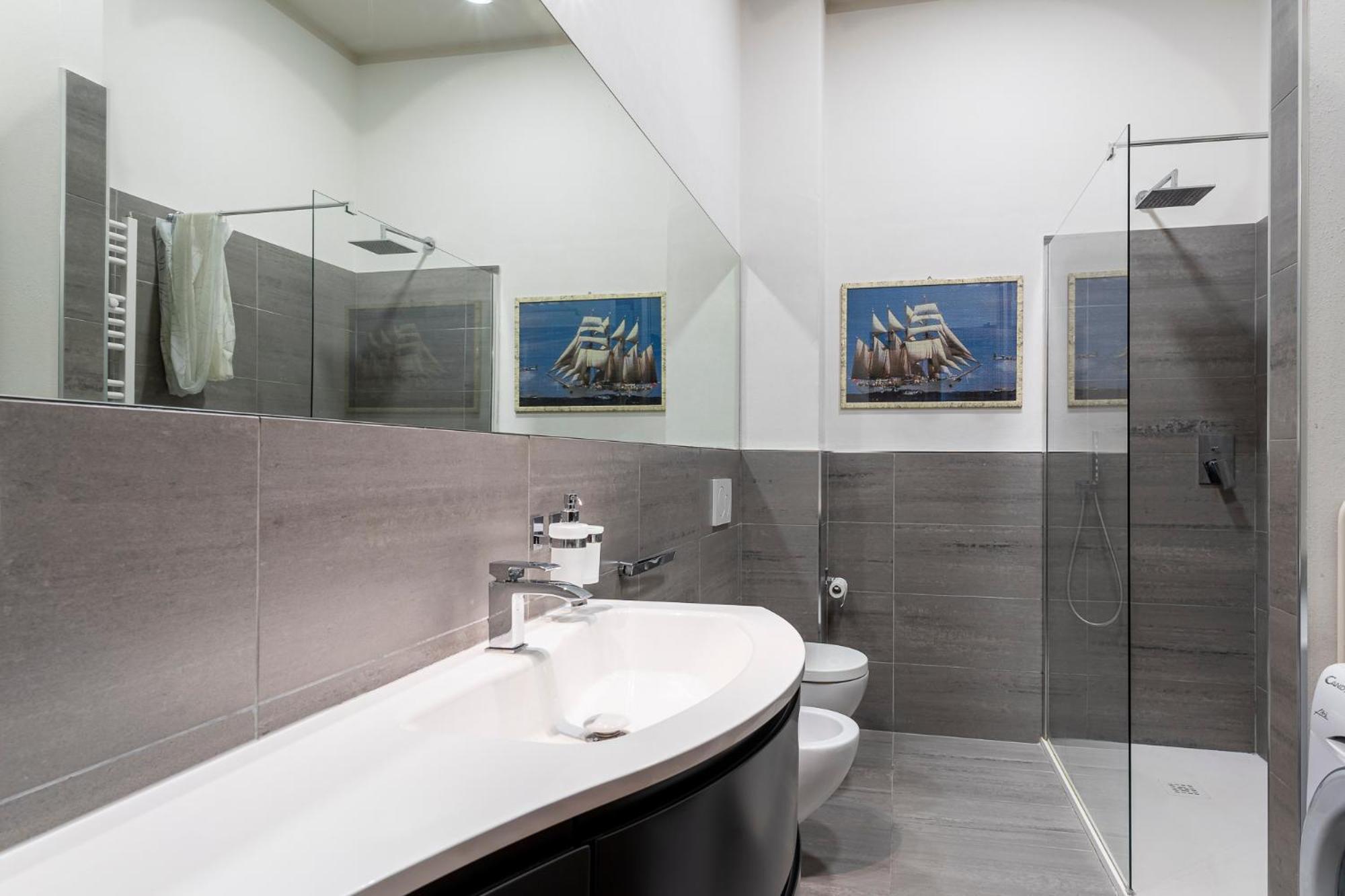 Bagni Pancaldi Sea View Apartment! ليفورنو المظهر الخارجي الصورة